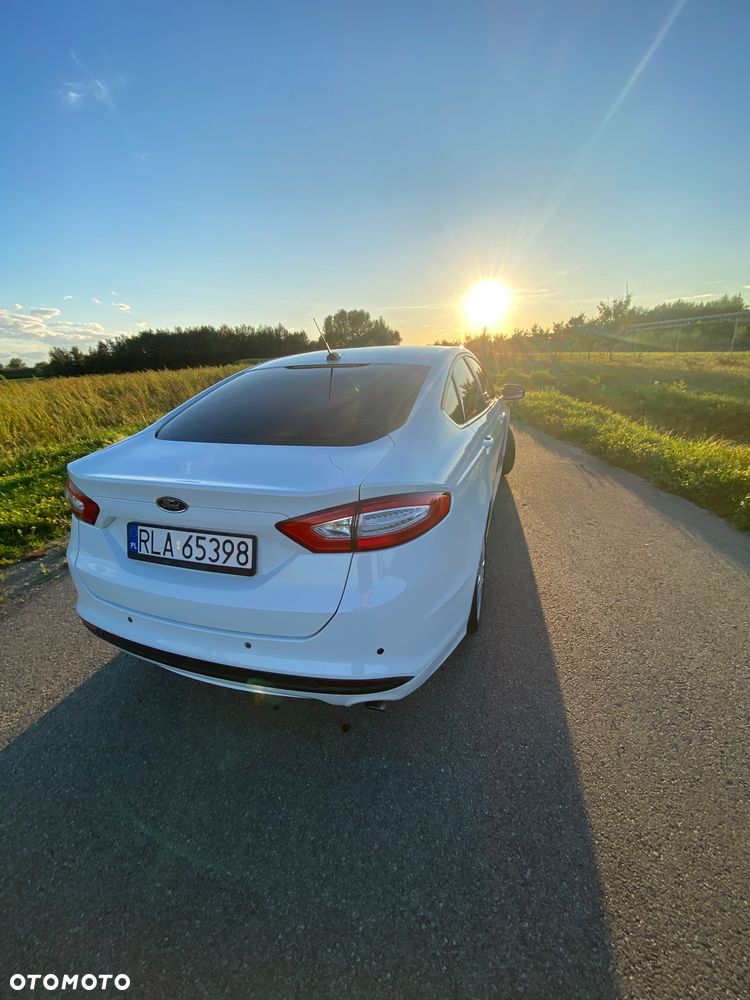 Ford Fusion - 9