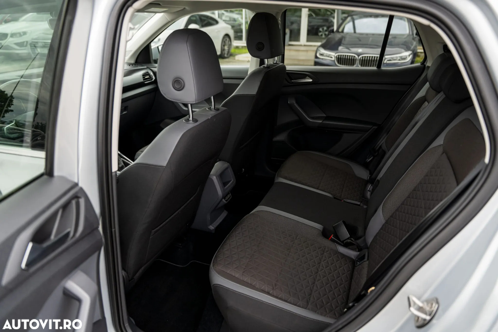 Volkswagen T-Cross 1.6 TDI SCR DSG Style - 18