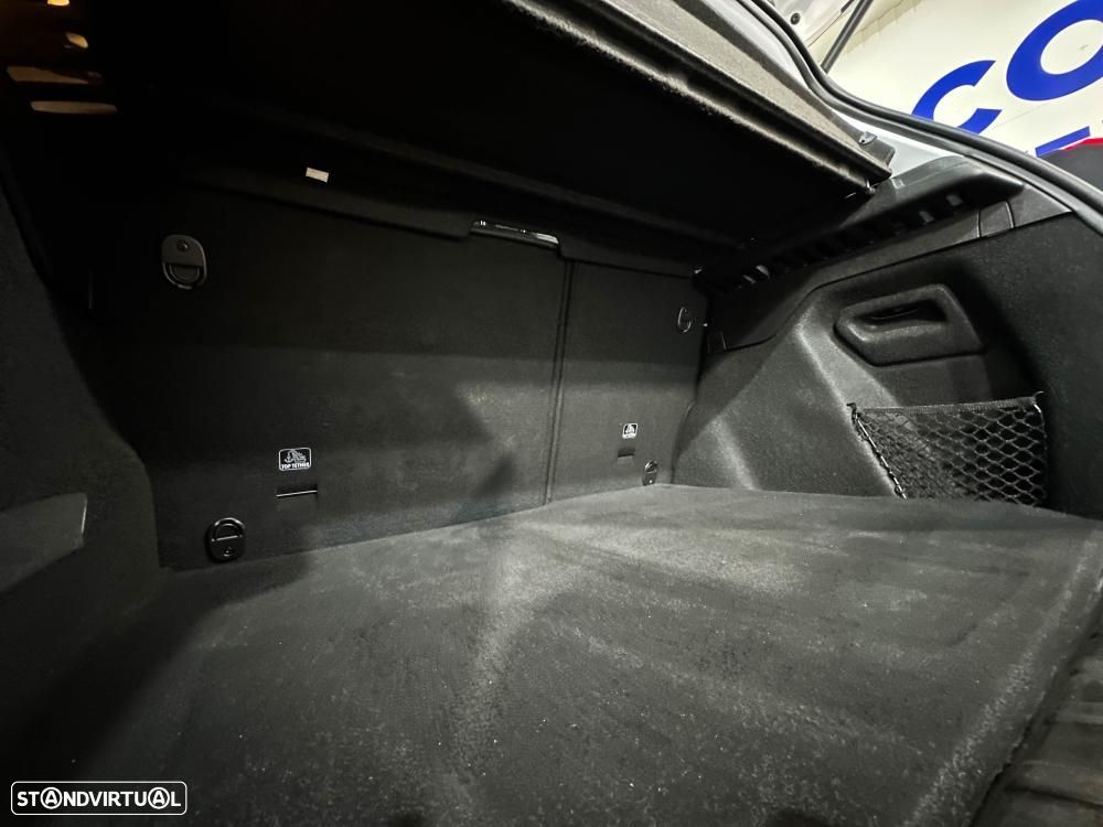 Peugeot 2008 1.2 PureTech GT Line - 57