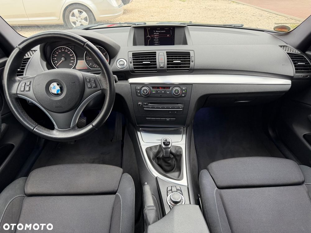 BMW Seria 1 118d - 14