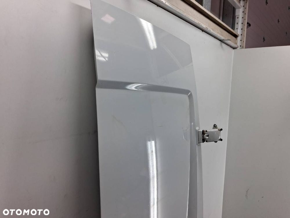 DRZWI TYLNE PRAWE IVECO DAILY VI L2H3 KOMPLETNE - 2