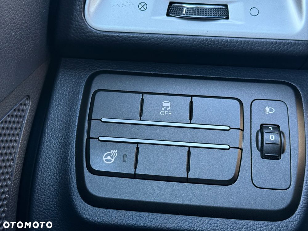 SsangYong/KGM Tivoli 1.6 D Onyx - 35