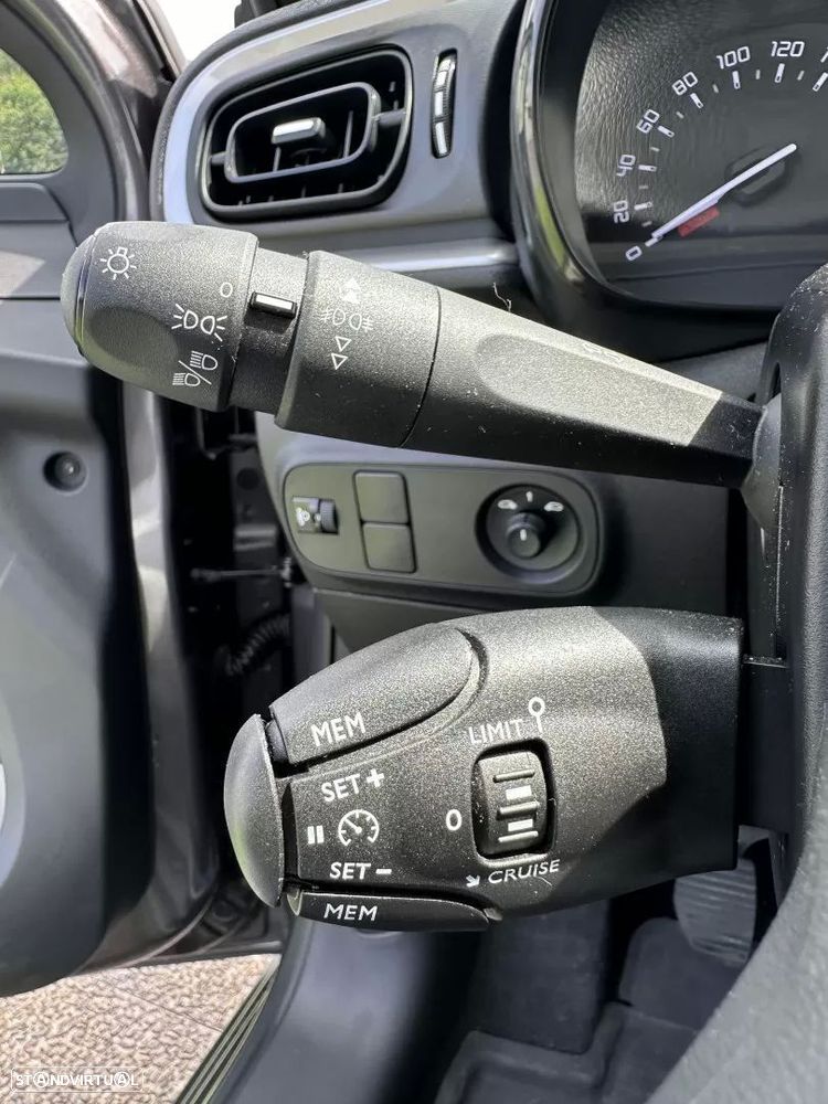 Citroën C3 1.2 PureTech Shine - 35