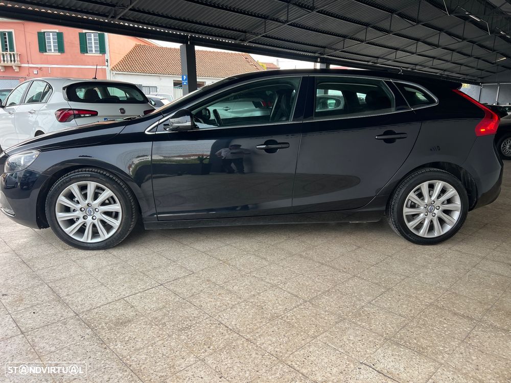 Volvo V40 - 26