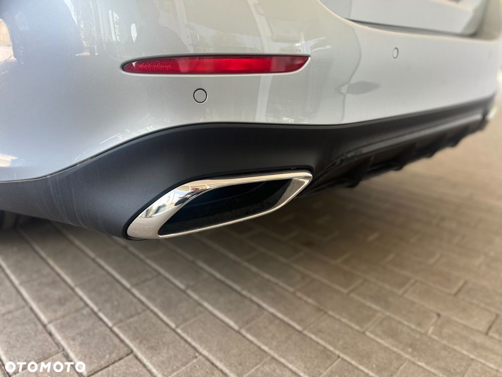 Mercedes-Benz Klasa E 200 mHEV 4-Matic Exclusive 9G-Tronic - 7