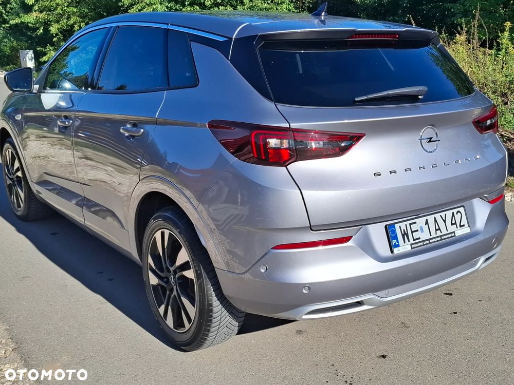 Opel Grandland 1.2 T Business Elegance S&S - 8
