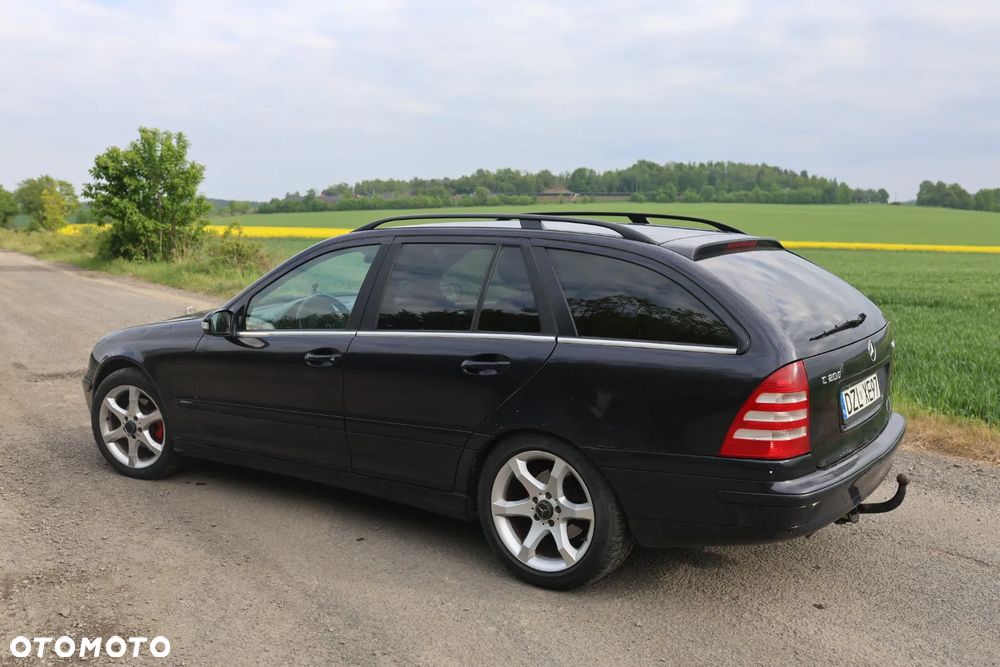 Mercedes-Benz Klasa C 200 CDI Classic - 4