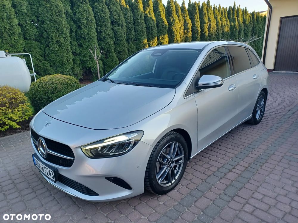 Mercedes-Benz Klasa B 180 7G-DCT Progressive - 9