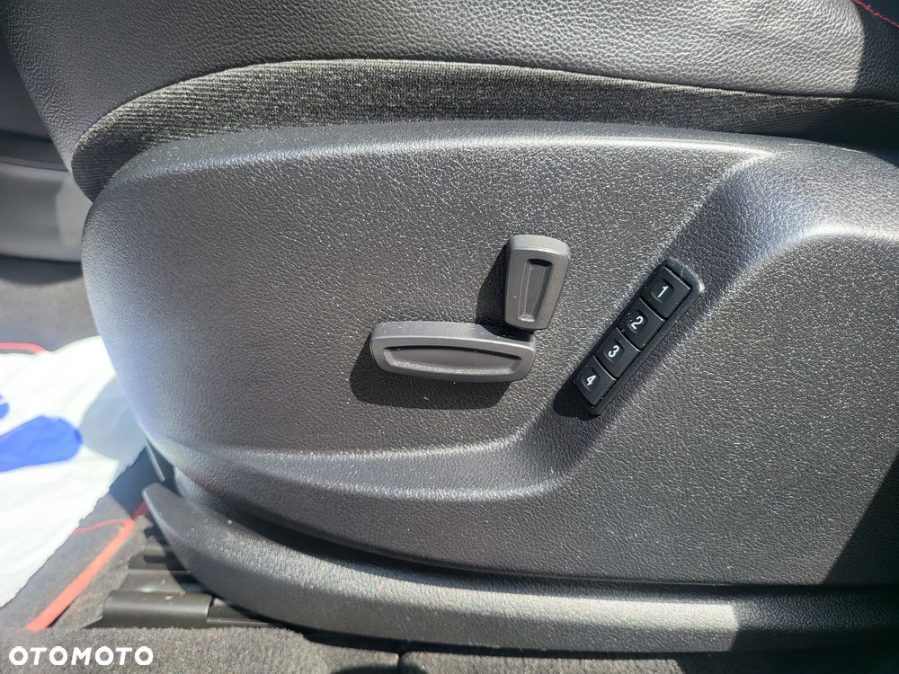 Ford S-Max 2.0 EcoBoost Titanium X - 17