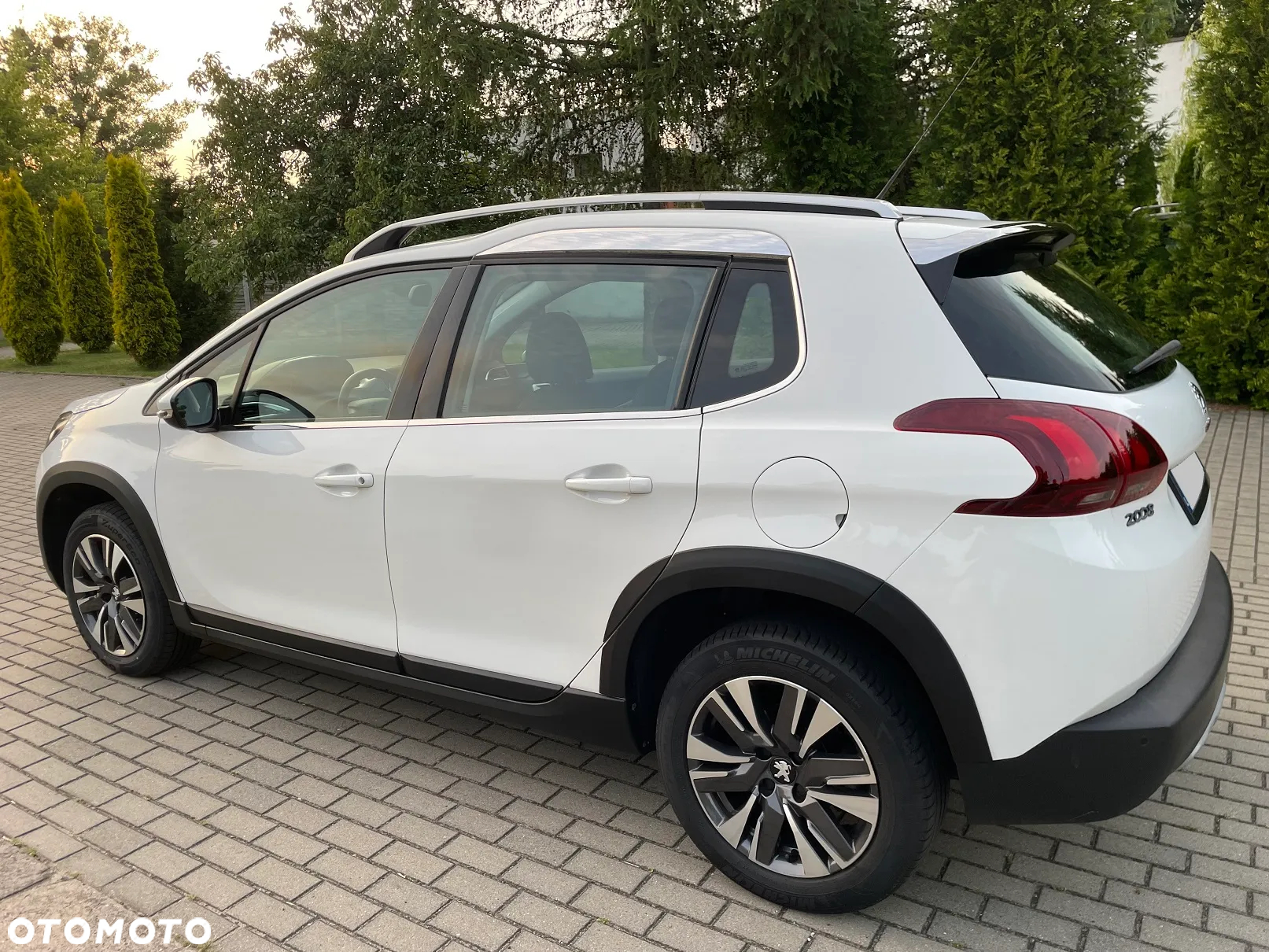 Peugeot 2008 - 15