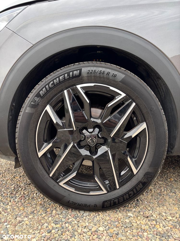 Peugeot 5008 BlueHDI 130 Allure Business-Paket - 34
