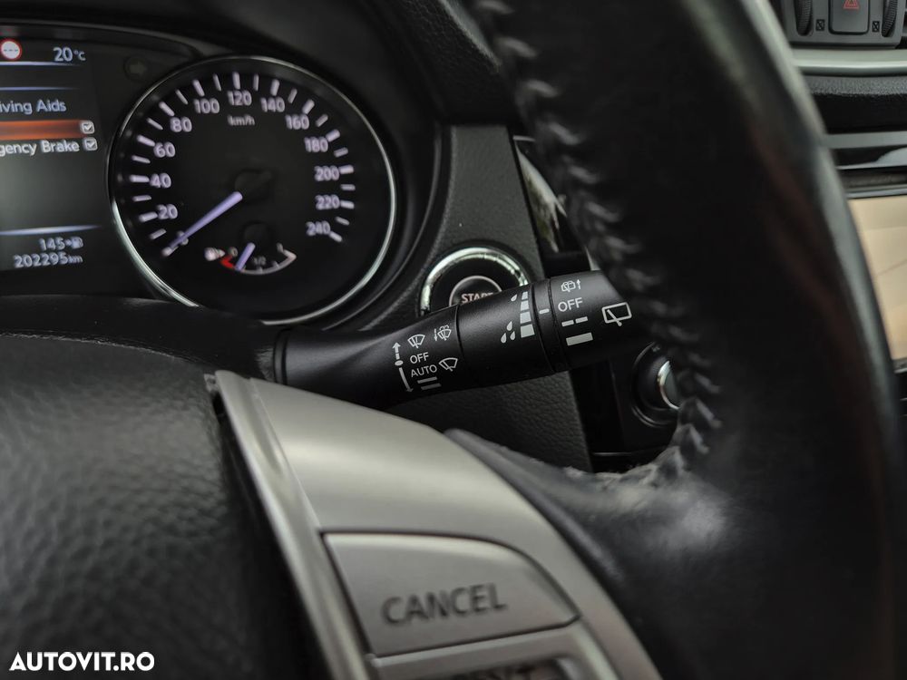 Nissan Qashqai 1.5 DCI Start/Stop Tekna - 21