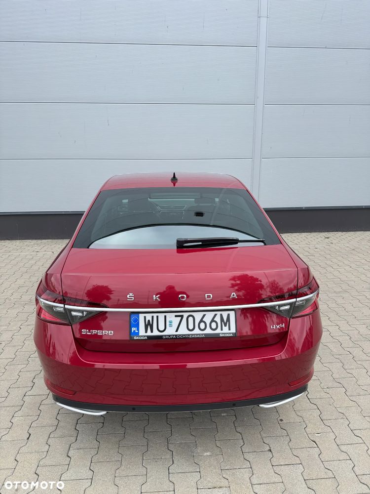 Skoda Superb 2.0 TDI SCR 4x4 L&K DSG - 12