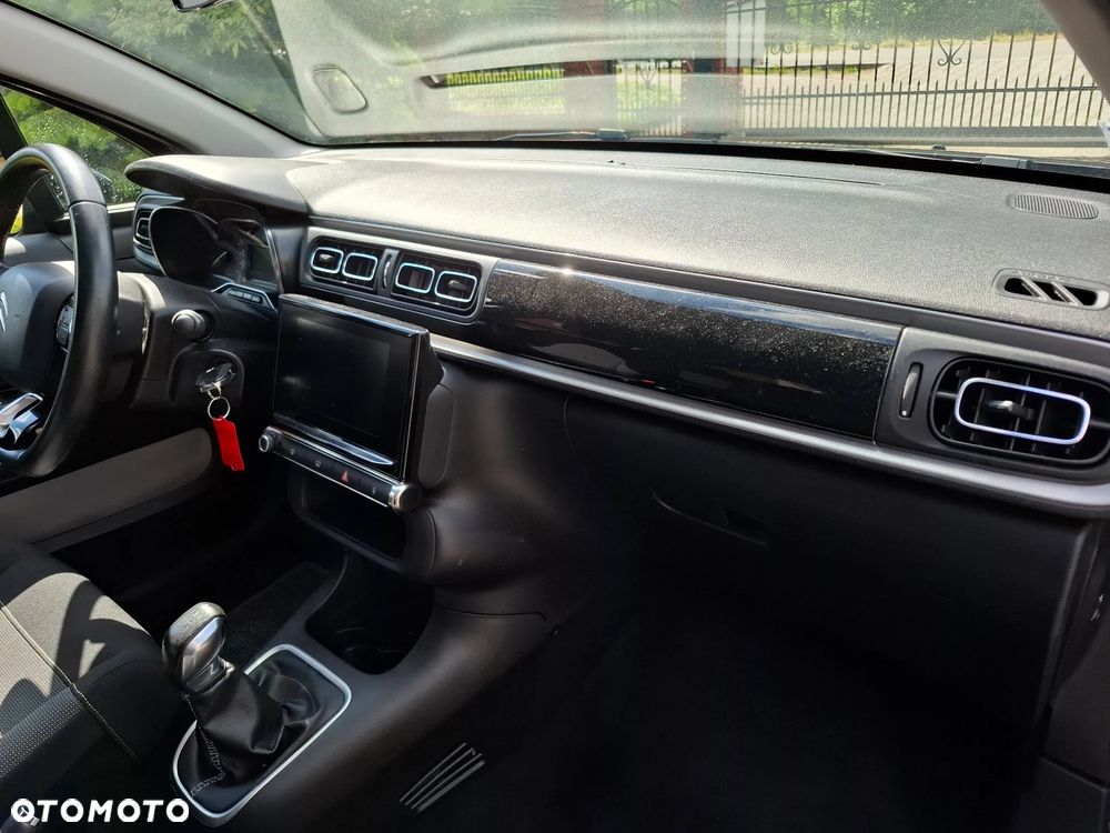 Citroën C3 Pure Tech 82 FEEL - 10