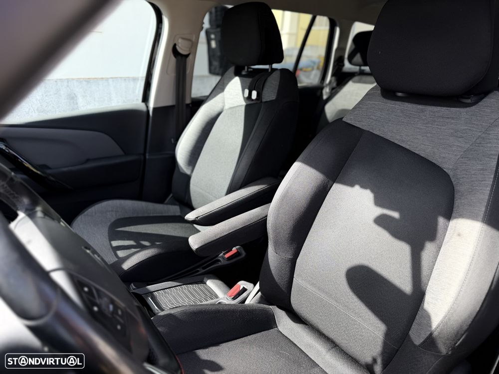 Citroën C4 Grand Picasso BlueHDi 120 SHINE - 20
