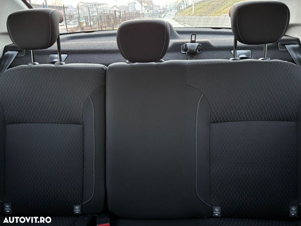 Dacia Logan TCe 90 Prestige - 16