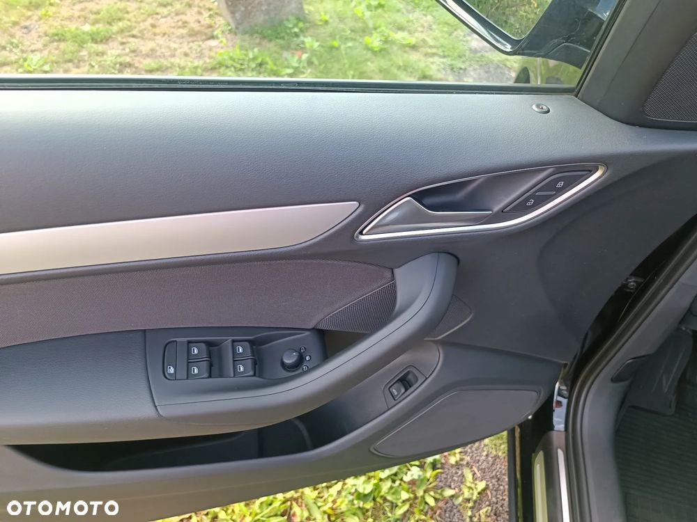 Audi Q3 2.0 TFSI Quattro Sport S tronic - 27