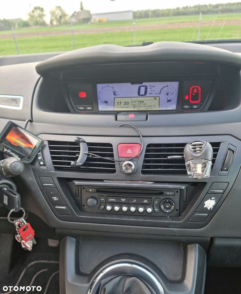 Citroën C4 Picasso - 9