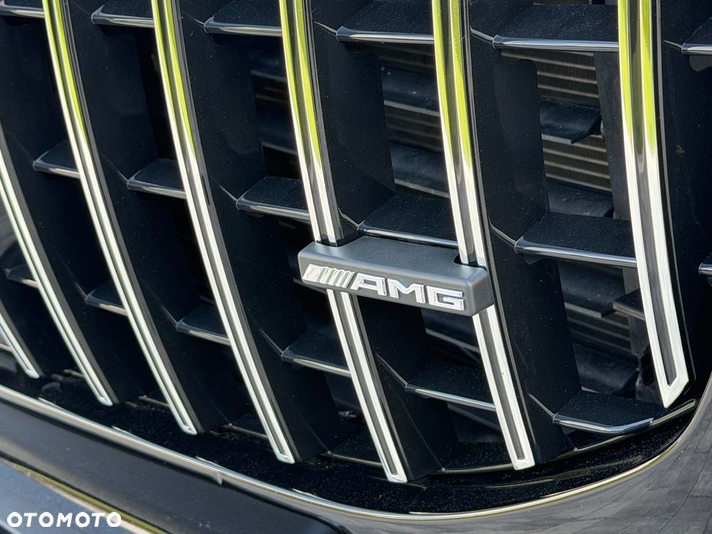 Mercedes-Benz GLS - 9