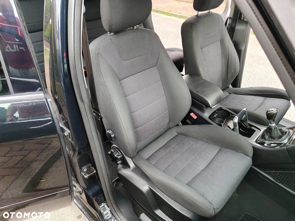 Ford S-Max - 21
