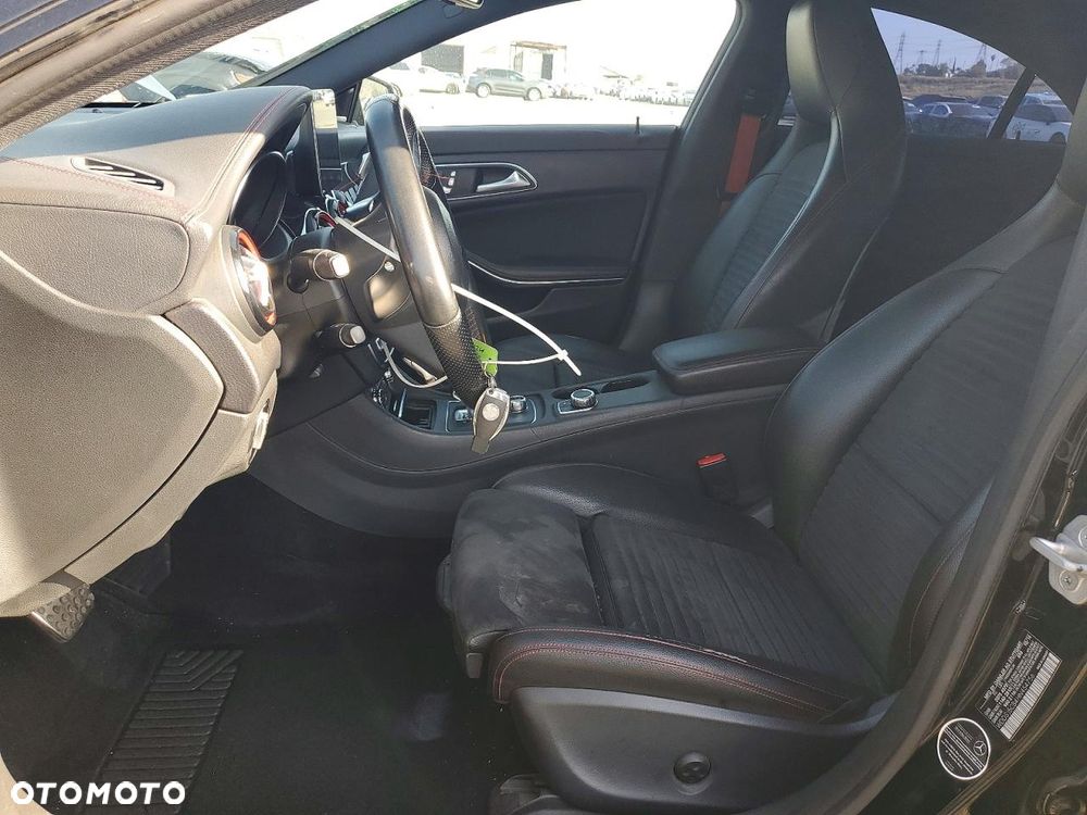 Mercedes-Benz CLA 45 AMG 4Matic 7G-DCT Edition 1 - 8