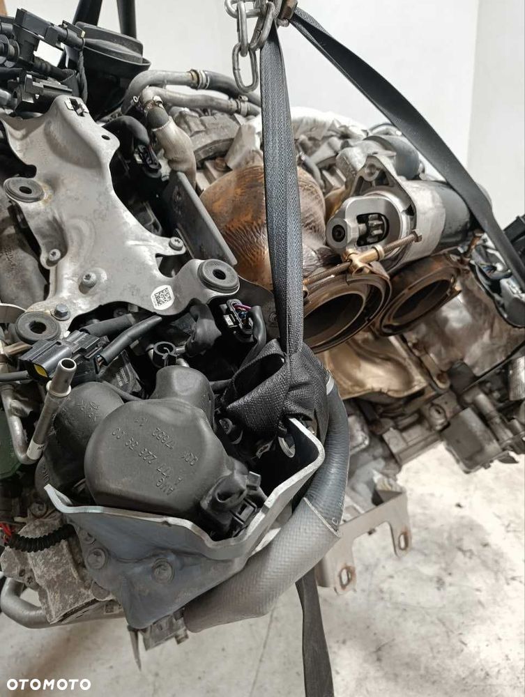 Silnik M177.950 4.0L AWD z Aston Martin DBX 2021, wersja USA - 8