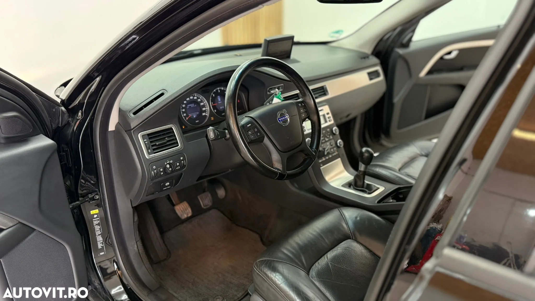 Volvo V70 2.0D - 5