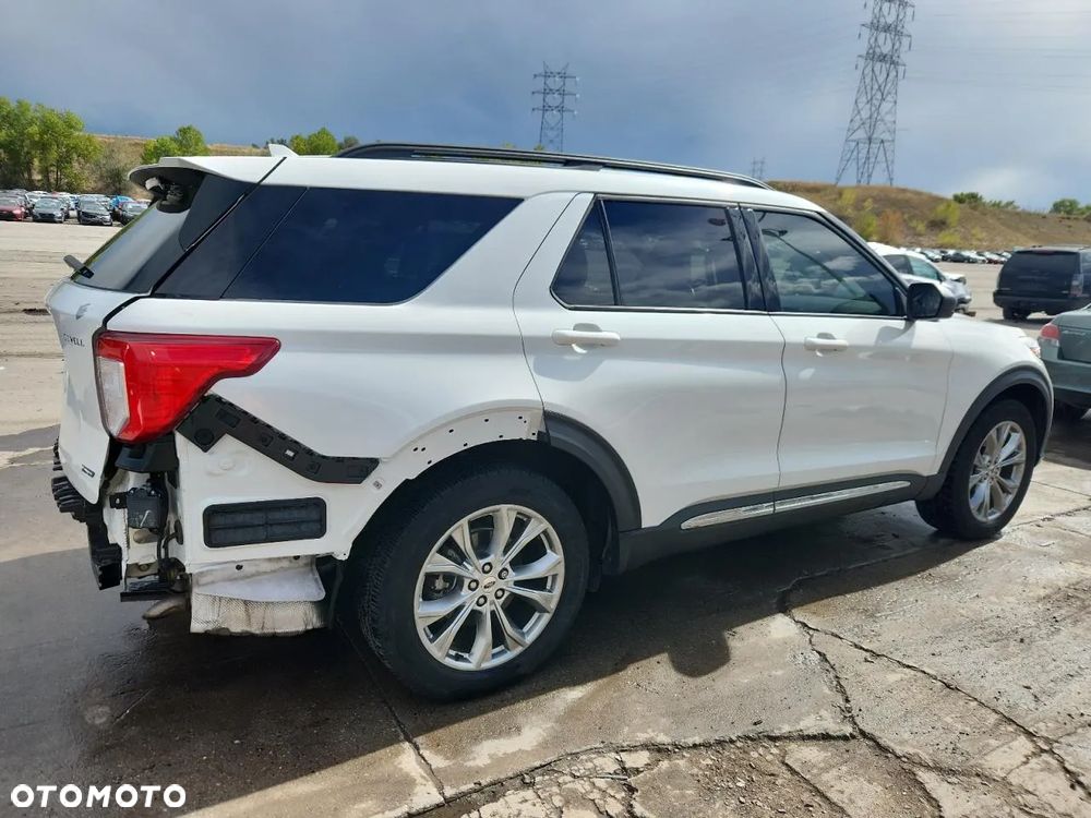Ford Explorer - 5