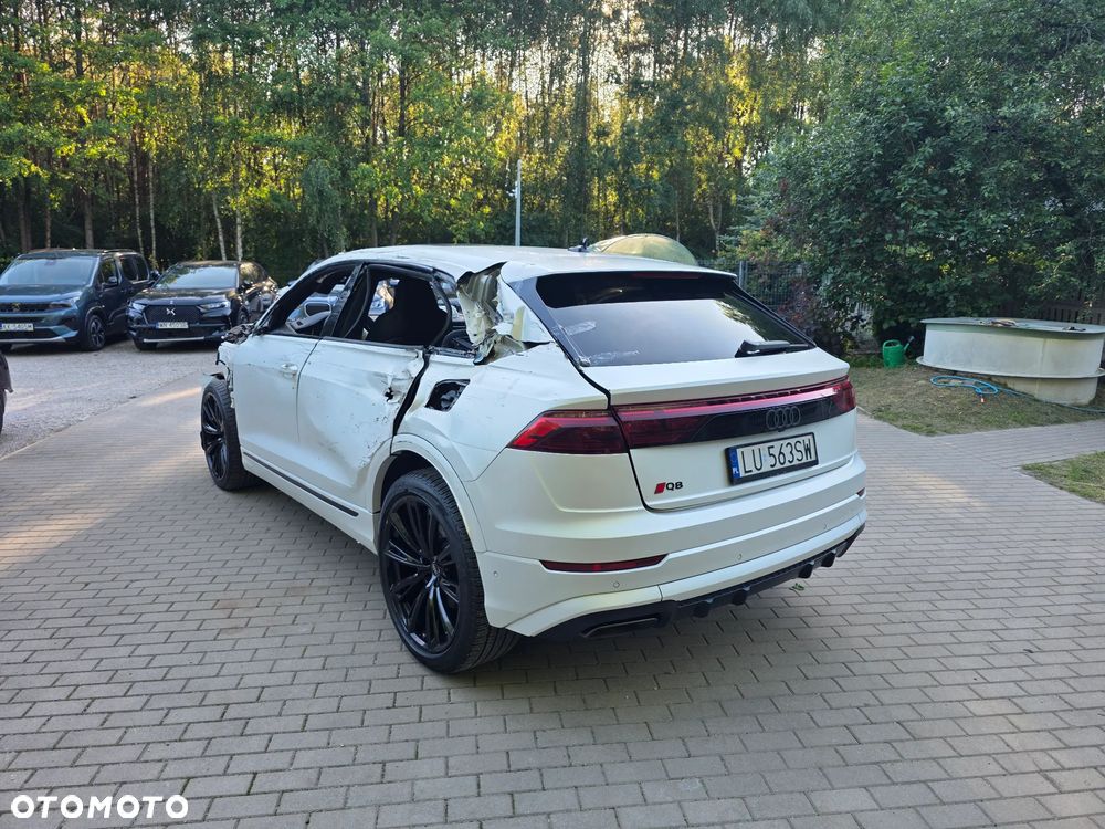 Audi Q8 - 6