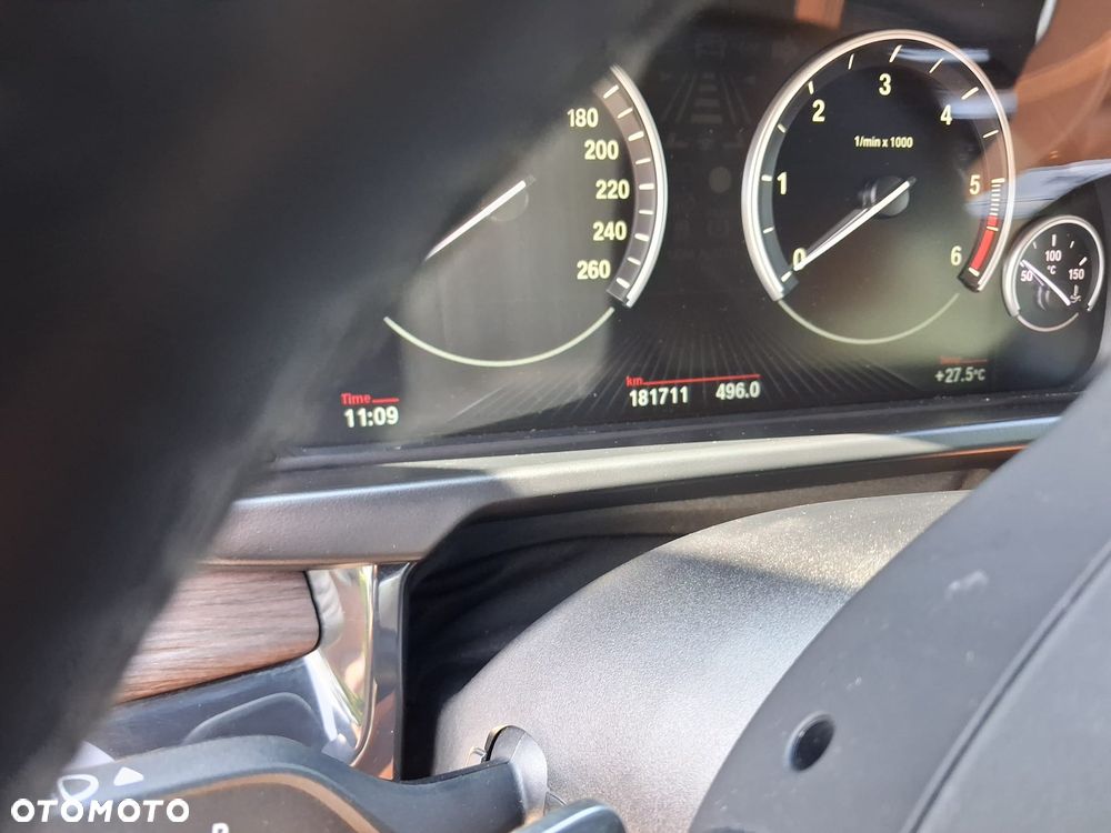 BMW X6 xDrive30d - 9