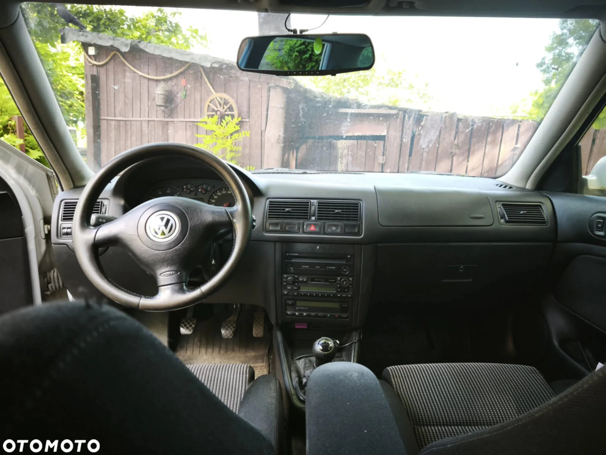 Volkswagen Golf 1.6 - 4