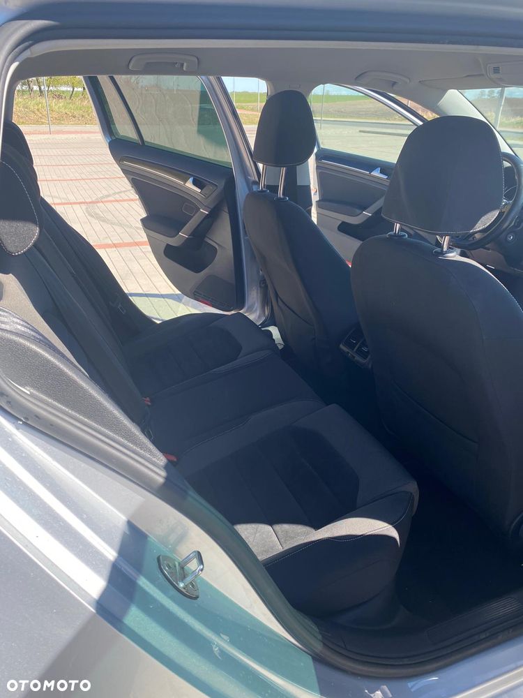 Volkswagen Golf 1.6 TDI BMT Highline - 19