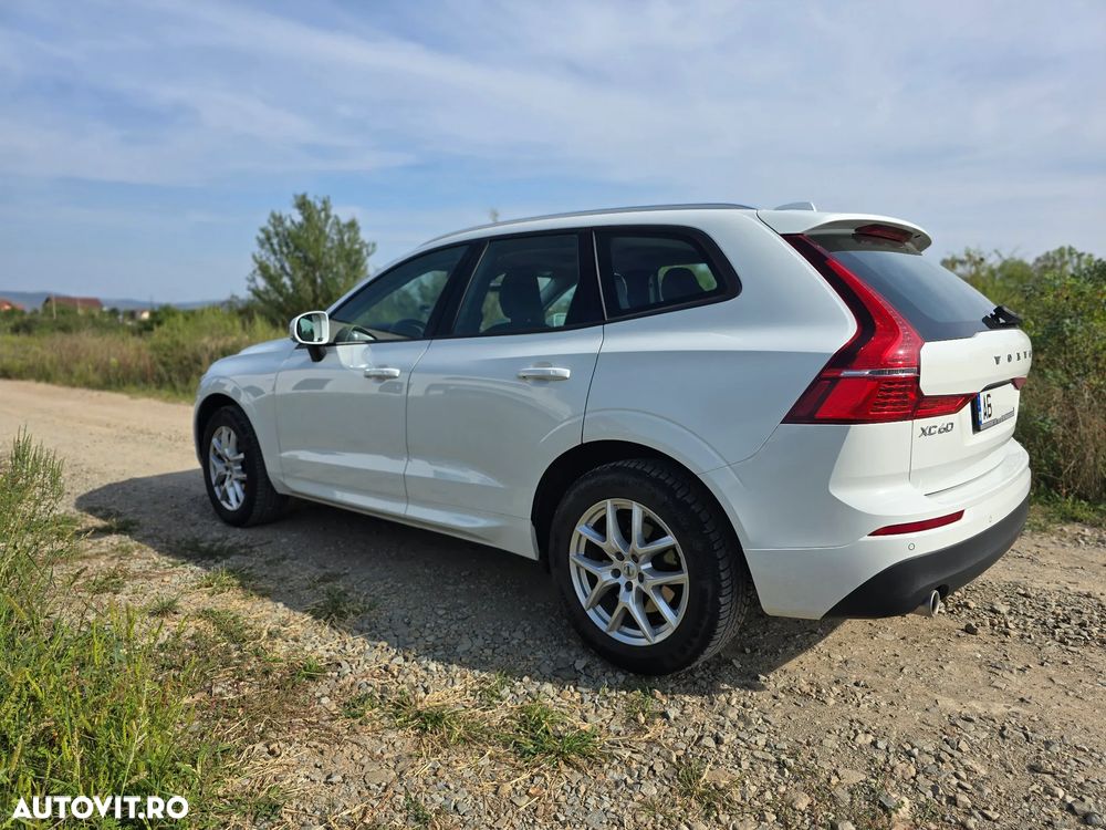 Volvo XC 60 D4 AWD Momentum - 5