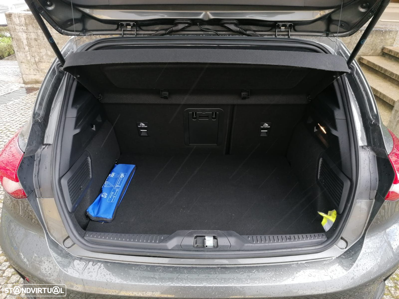 Ford Focus 1.0 EcoBoost Active X - 27