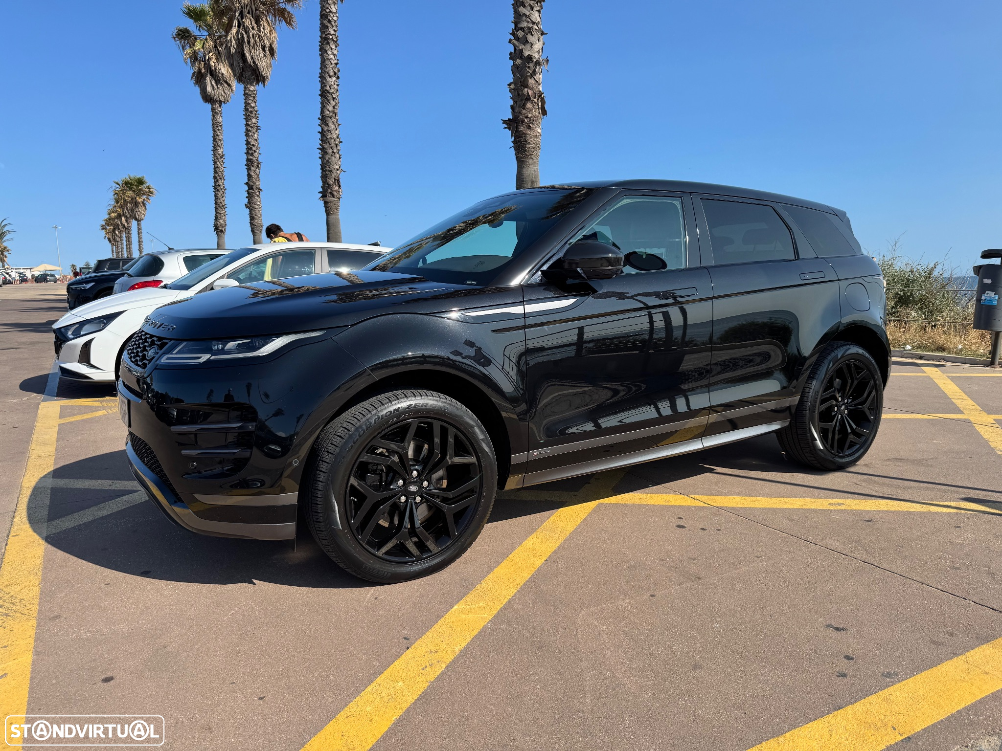 Land Rover Range Rover Evoque 1.5 P300e AWD R-Dynamic HSE Auto - 16