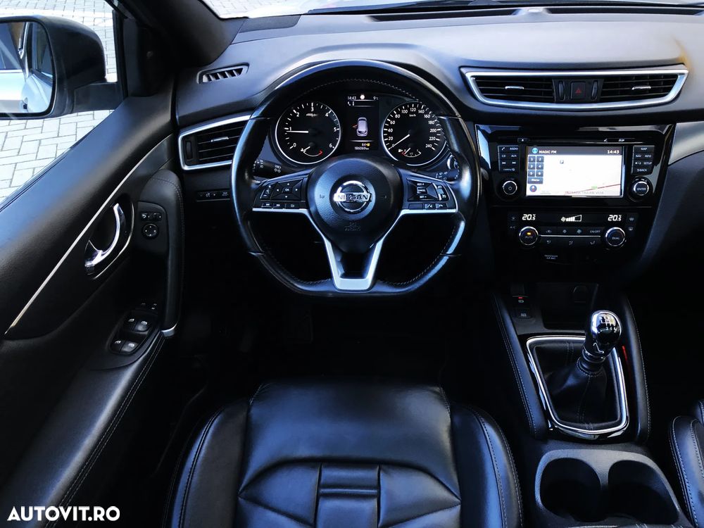 Nissan Qashqai 1.5 DCI TEKNA+ - 11