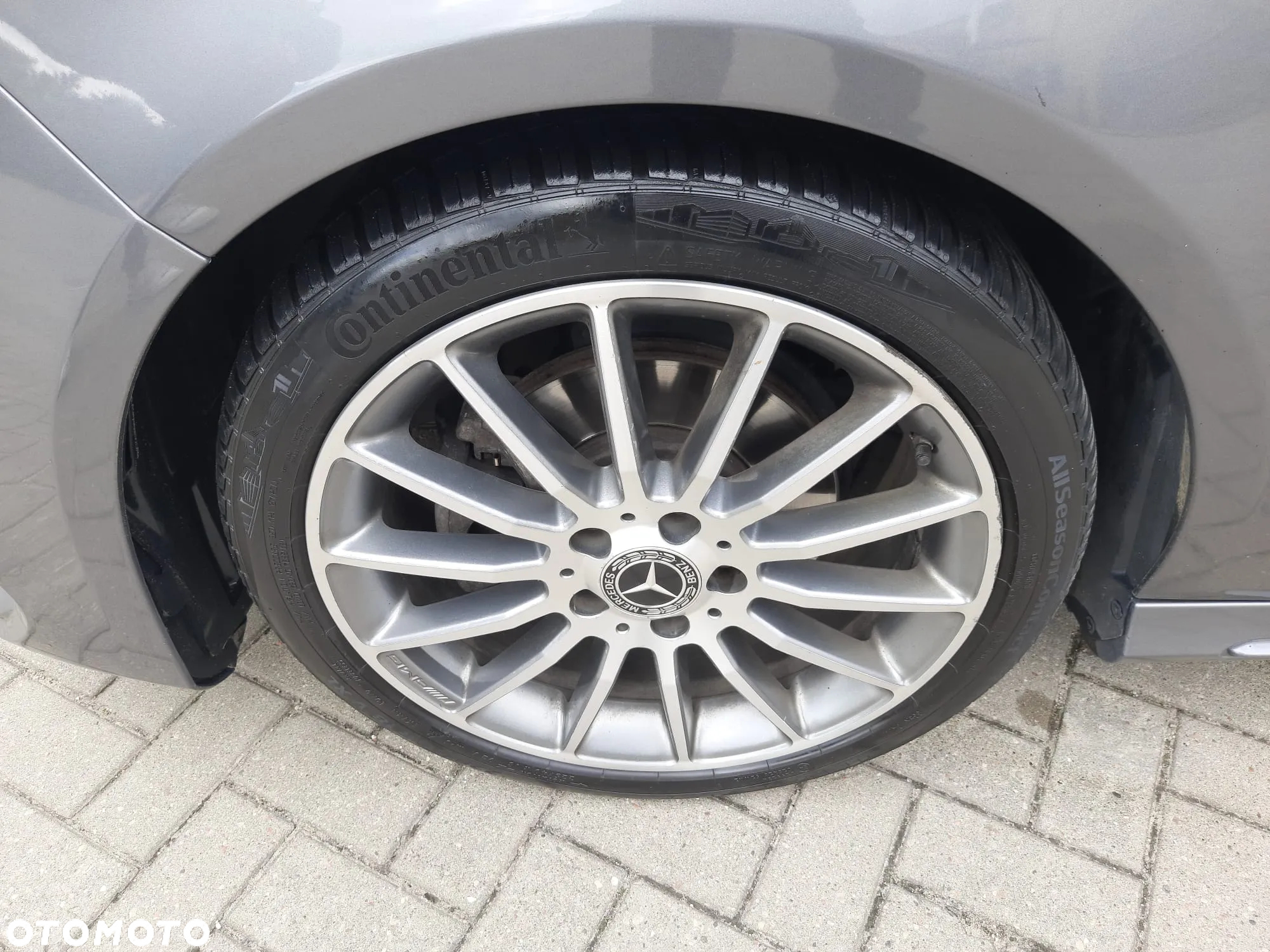 Mercedes-Benz CLA 200 d 7G-DCT AMG Line - 8