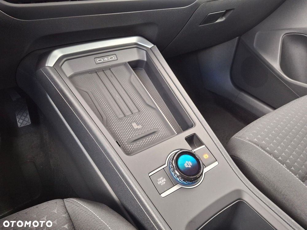Volkswagen T-Roc 1.5 eTSI Life DSG - 31