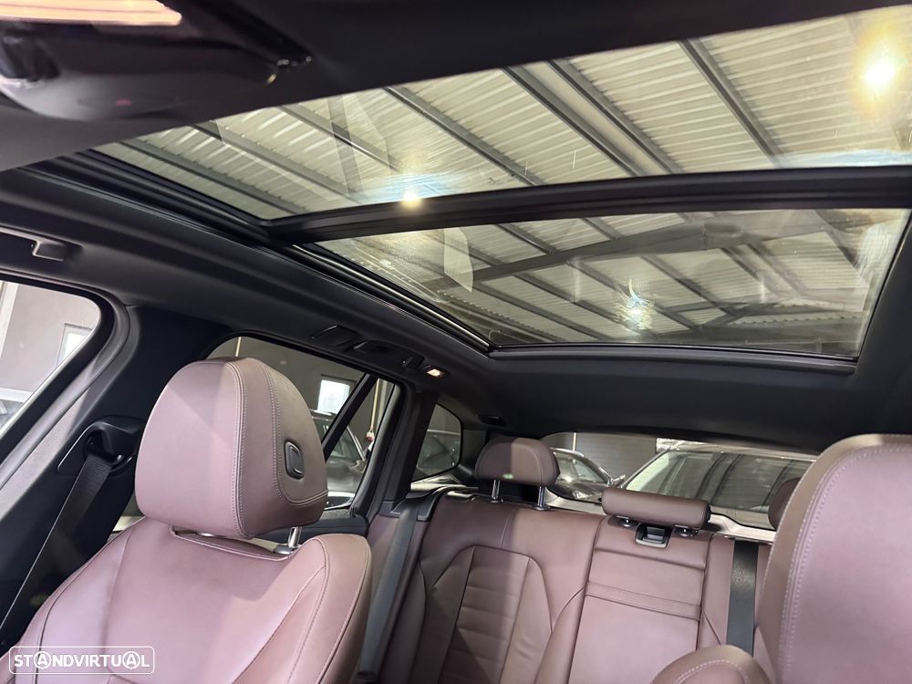 BMW iX3 M Sport Impressive - 42