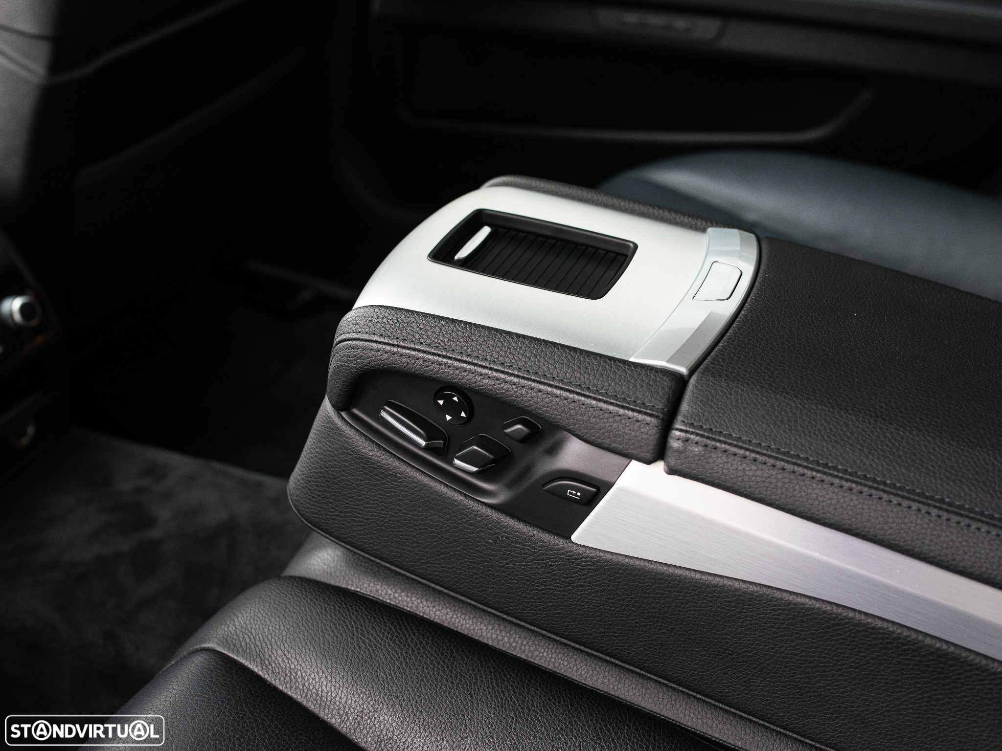 BMW 750 Li xDrive - 27