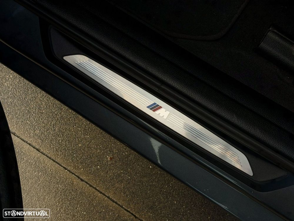 BMW 320 d Touring Auto Pack M - 54