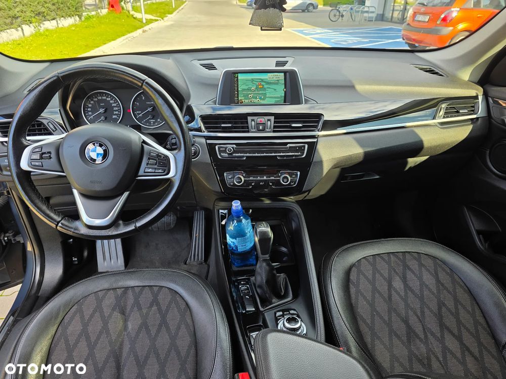 BMW X1 - 8