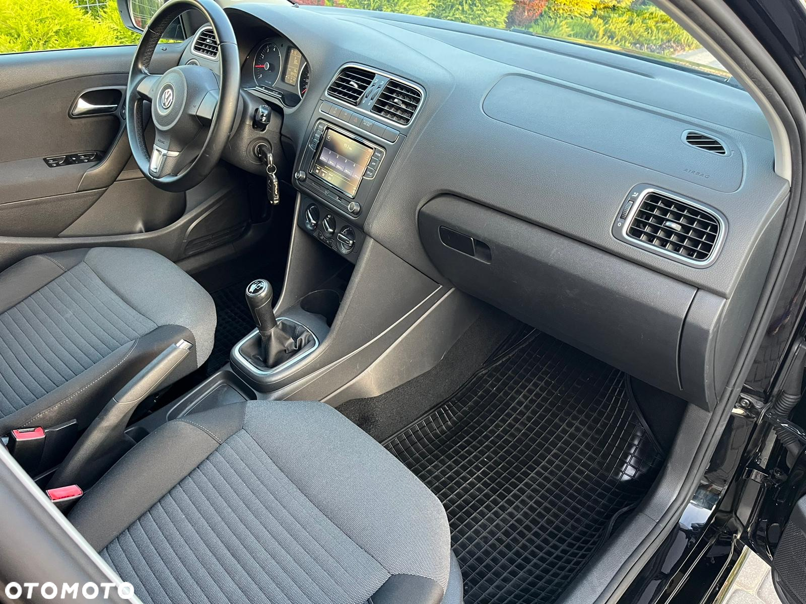 Volkswagen Polo - 13