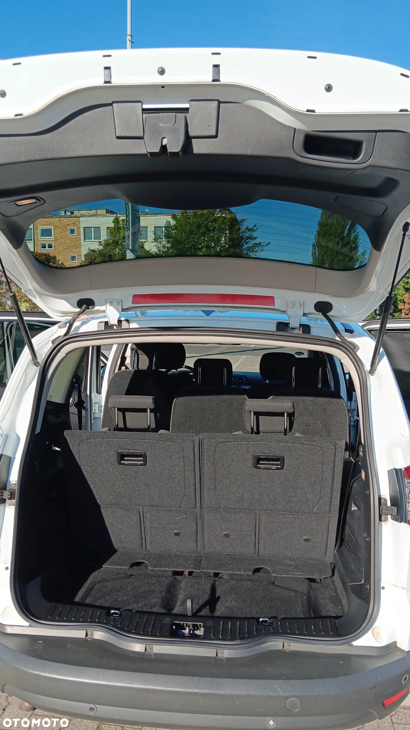 Ford S-Max 2.0 TDCi Titanium - 24