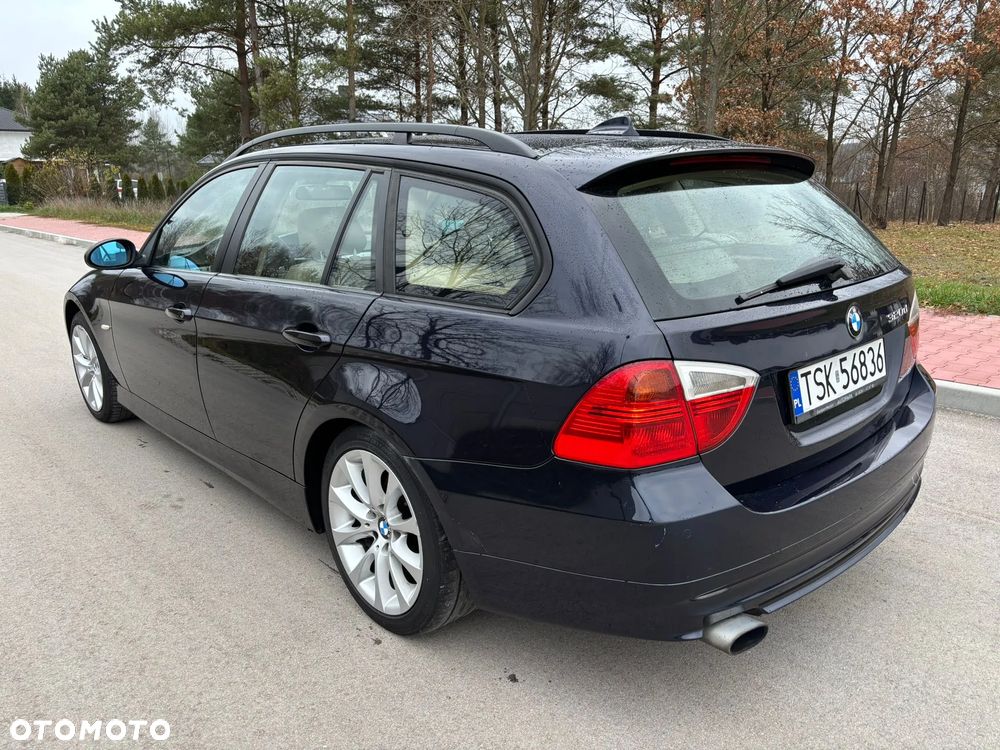 BMW Seria 3 320d - 4