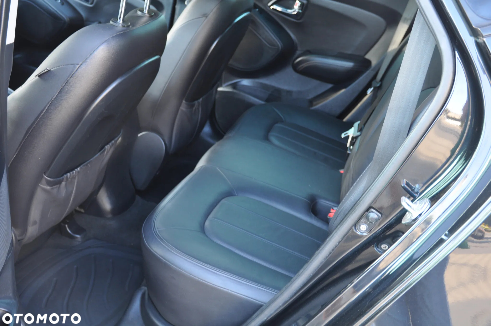 Hyundai ix35 1.7 CRDi Premium 2WD - 21
