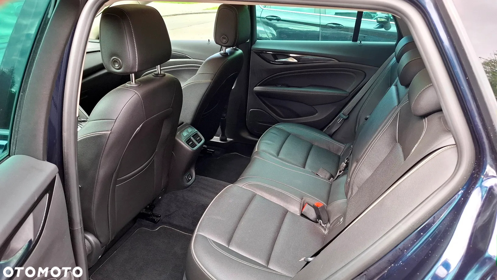 Opel Insignia 1.5 T Innovation S&S - 12