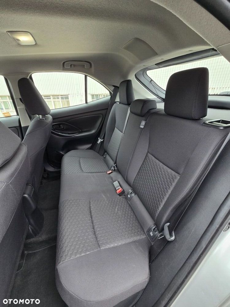Toyota Yaris Cross Hybrid 1.5 Comfort - 27