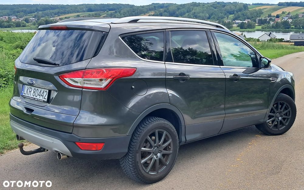Ford Kuga 2.0 TDCi 4x4 Titanium - 8