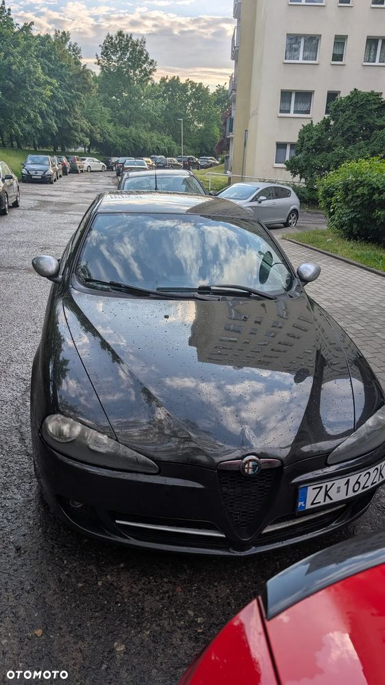 Alfa Romeo 147 1.9 JTD 16V Q2 - 3
